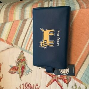 NWT Life Is Good Blue Cosmetic Bag with Yellow Dog Design